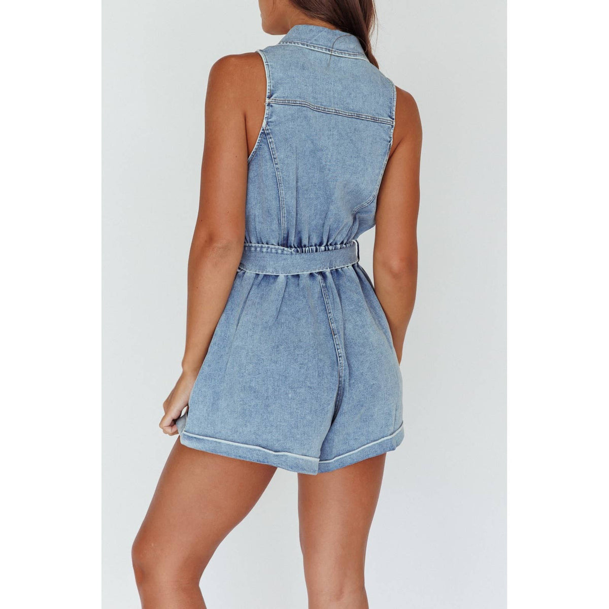 COLLARED LIGHT WASH DENIM SLEEVELESS ROMPER