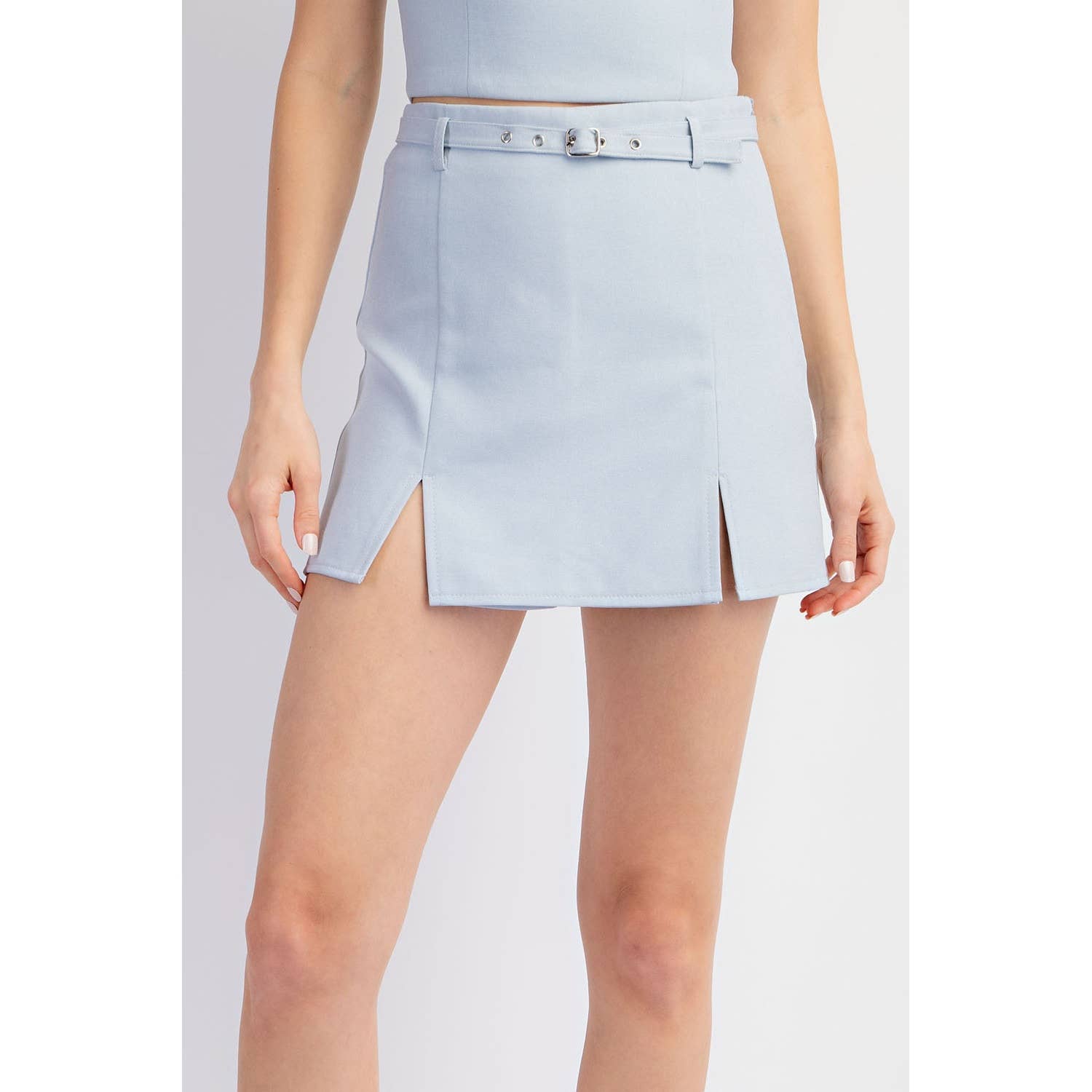 Charlotte BELTED WOVEN SKORTS WITH FRONT SLITS