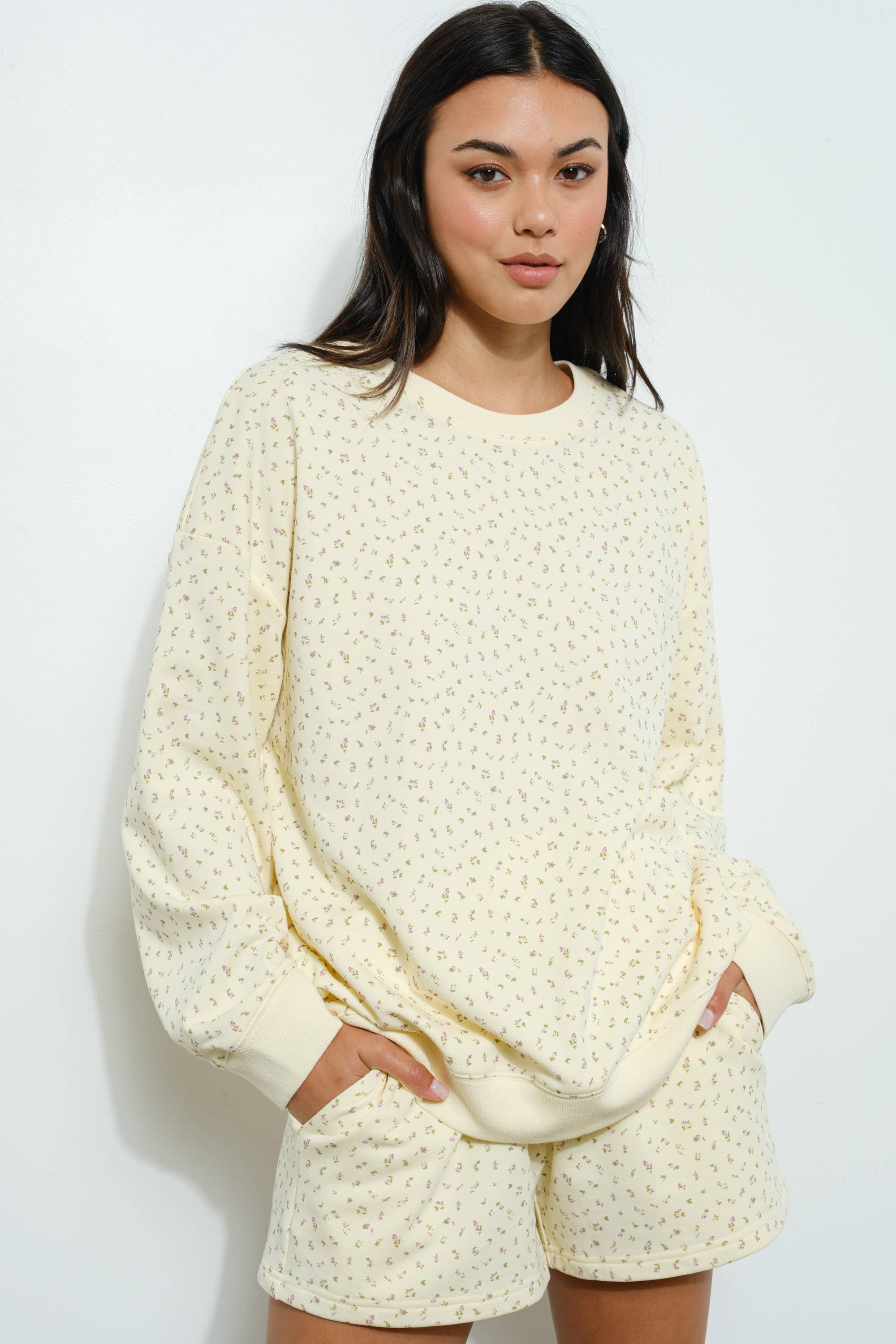 DITSY FLORAL SWEATSHIRT