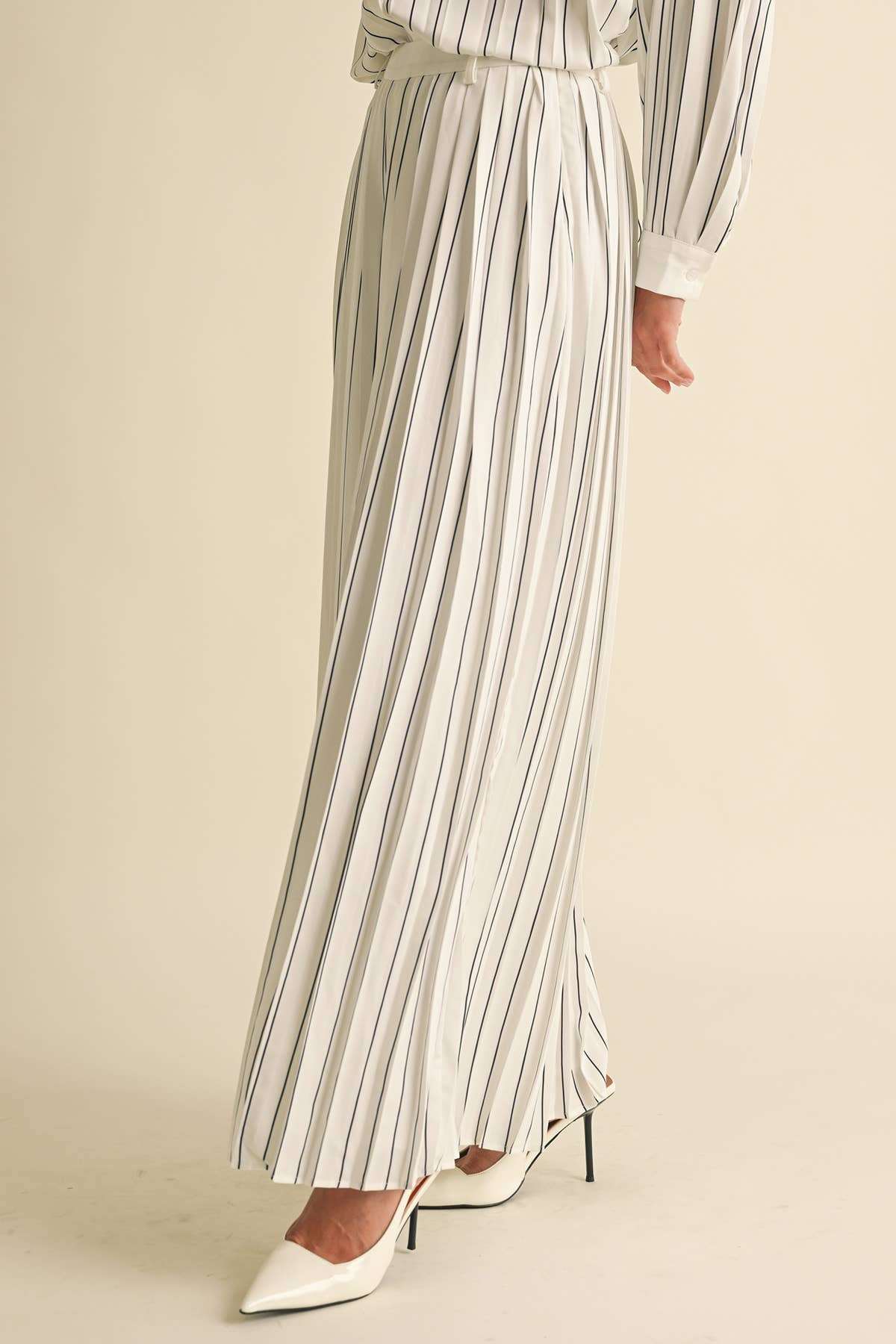 Imara Pleated stripe Pants