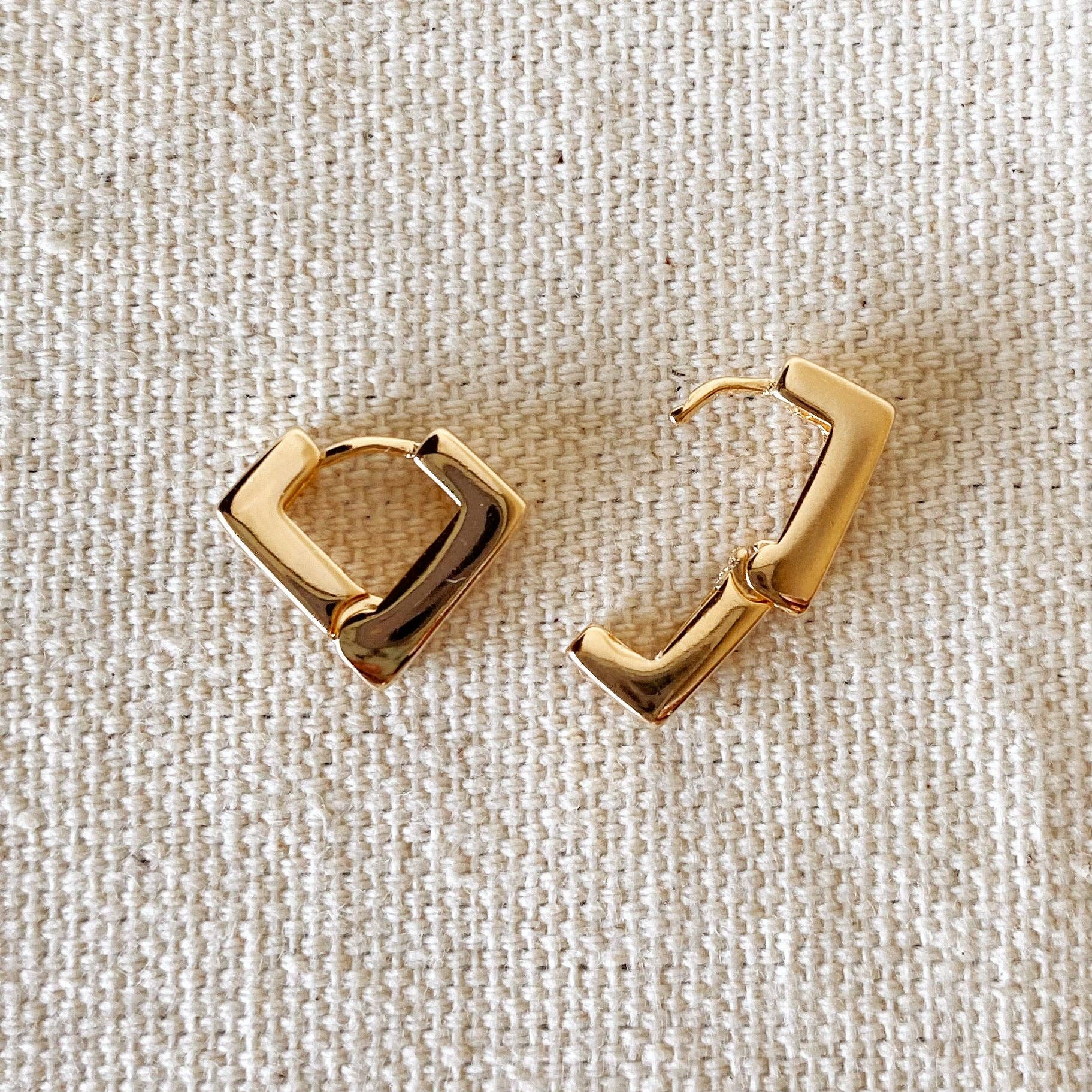 18k Gold Filled Diamond Shaped Clicker Earrings