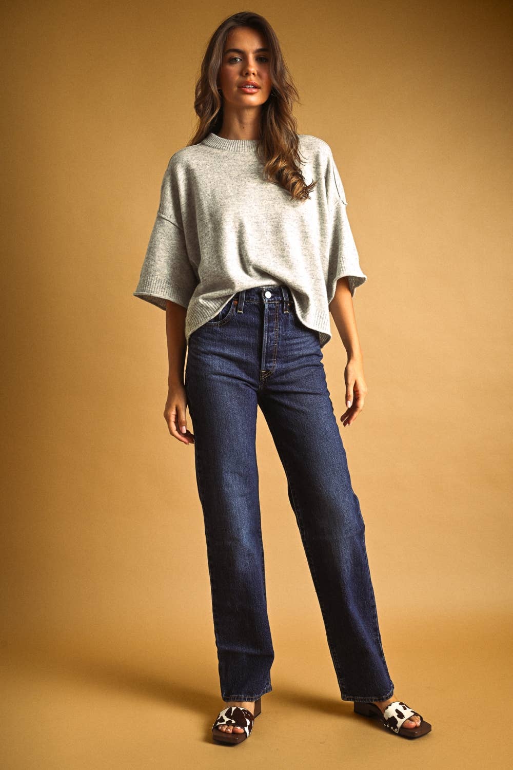 Ember SHORT SLEEVE KNIT CROP TOP