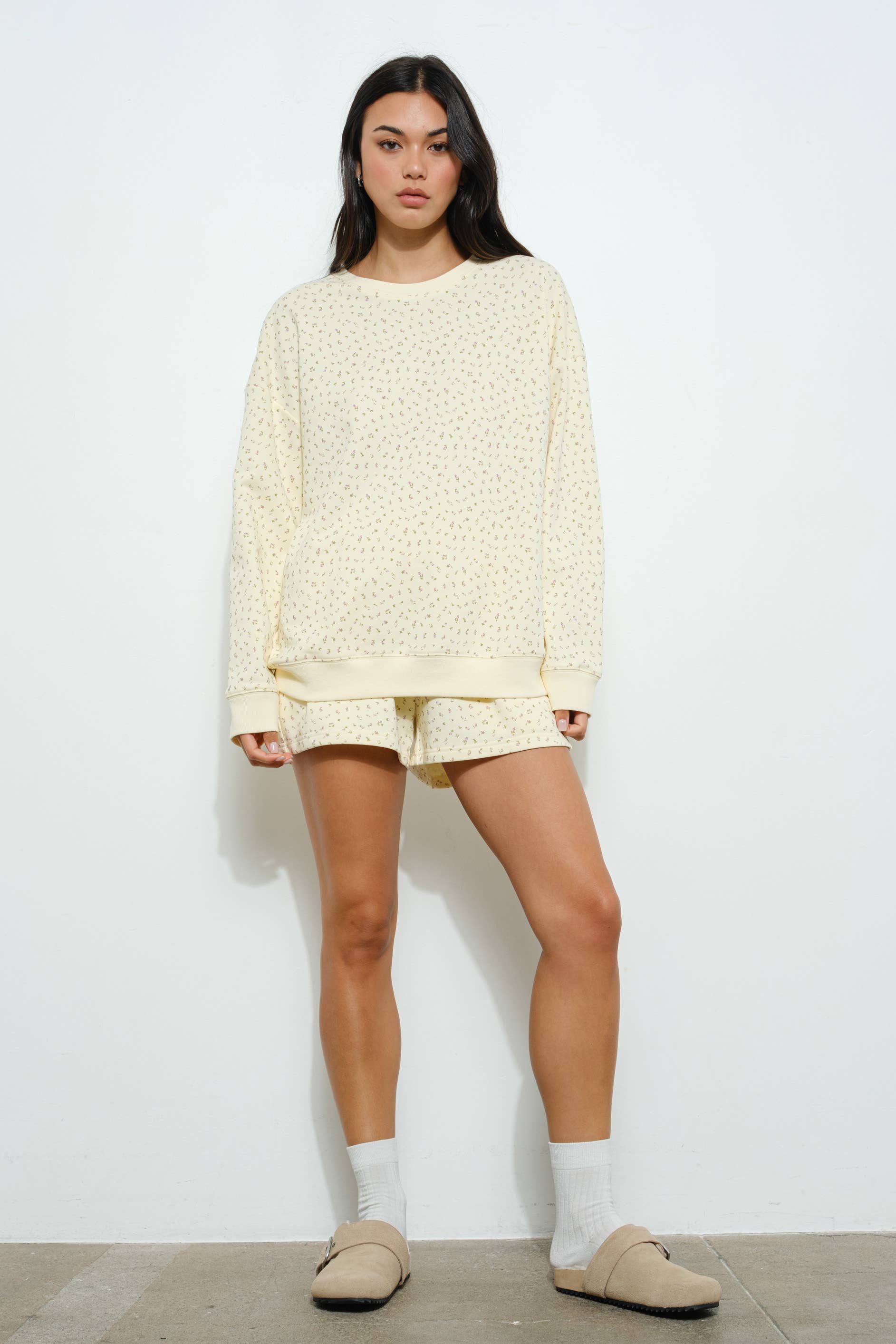 DITSY FLORAL SWEATSHIRT