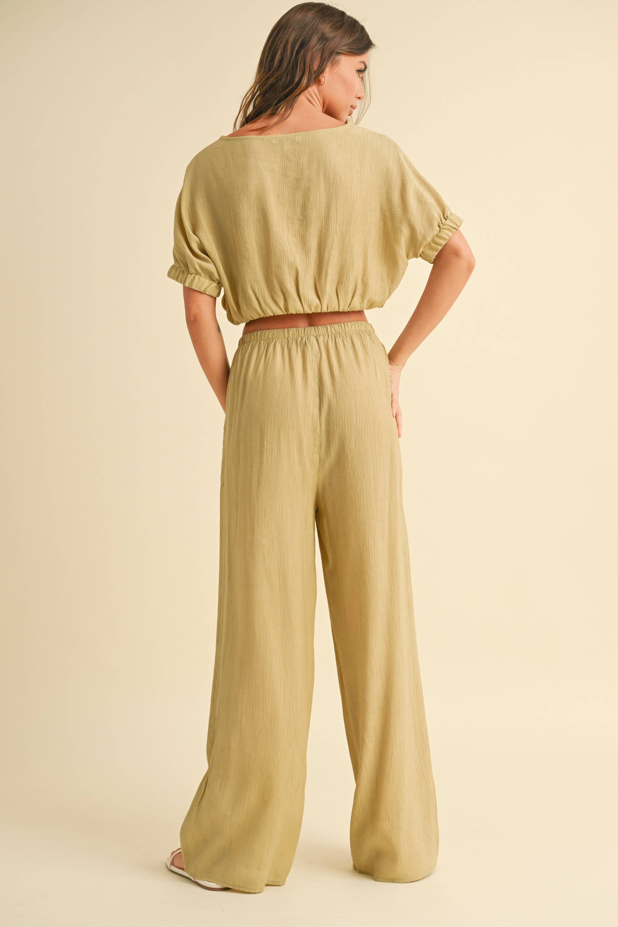 Poppy TEXTURED FABRIC TOP WITH BUTTON DETAIL ON BACK