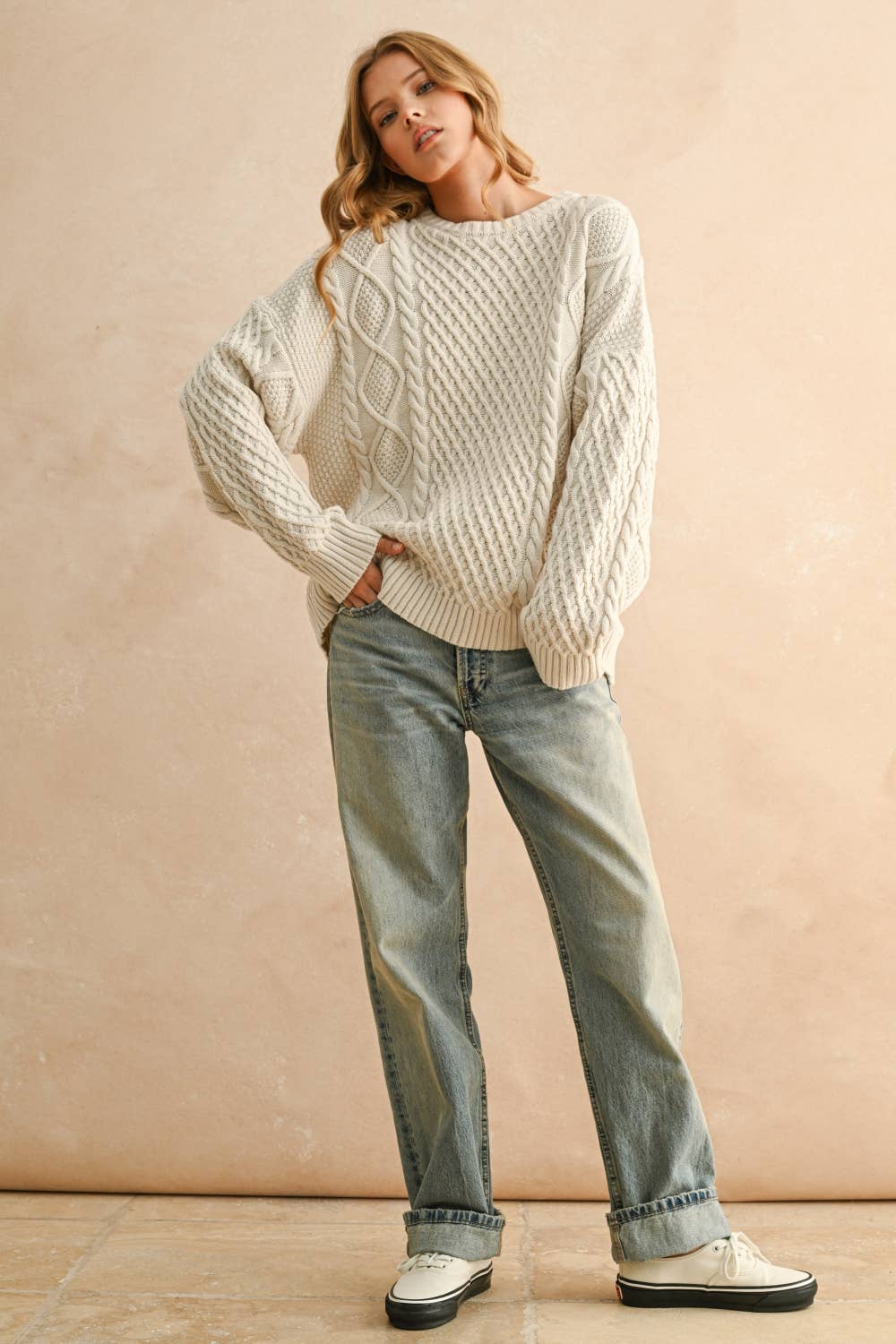 Blake ROUND NECK CABLE KNITTED TOP