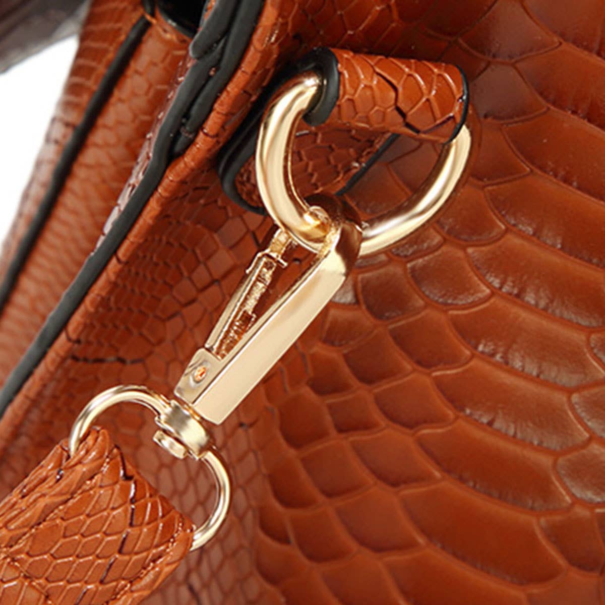 SIMPLE SNAKE PATTERN PORTABLE BIG BAG