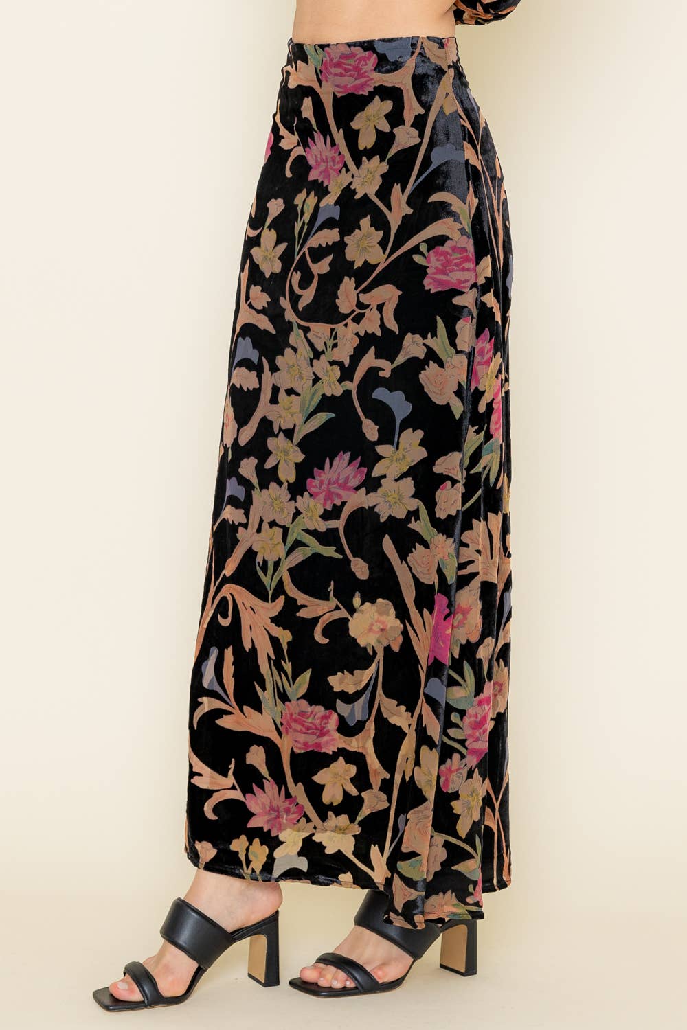 Angie BOHO CHIC FLORAL BURNOUT FLARED MAXI SKIRT