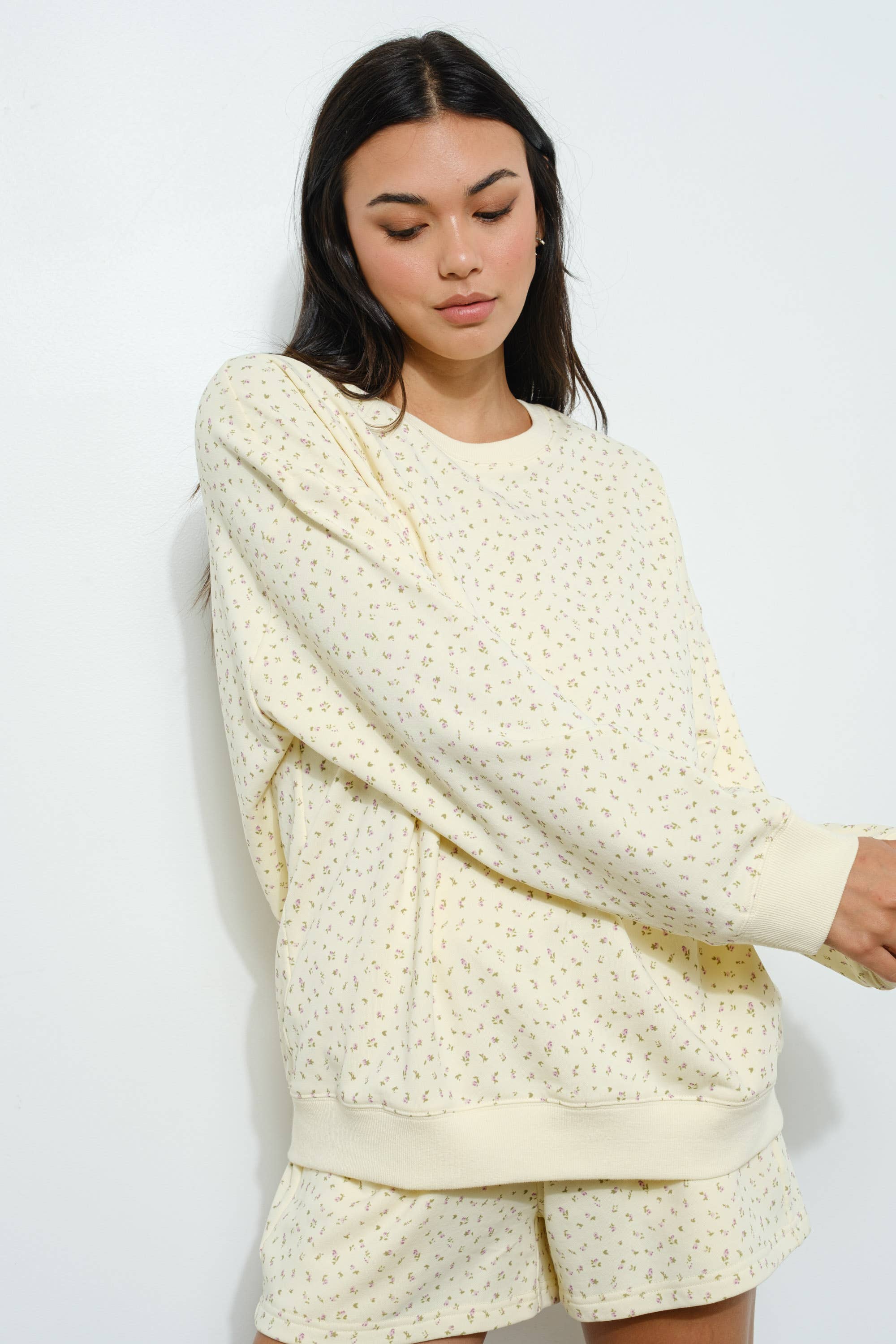 DITSY FLORAL SWEATSHIRT