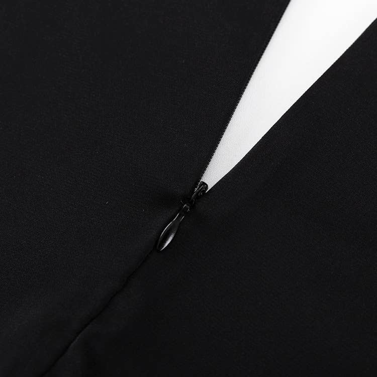 Allira V-Neckl Long Sleeves Mini Dress