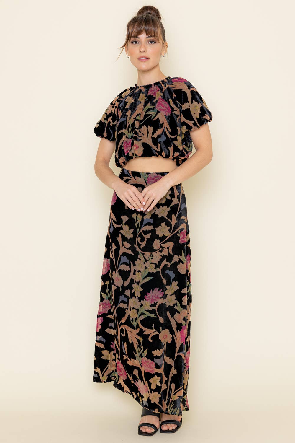 Angie BOHO CHIC FLORAL BURNOUT BUBBLE CROP TOP