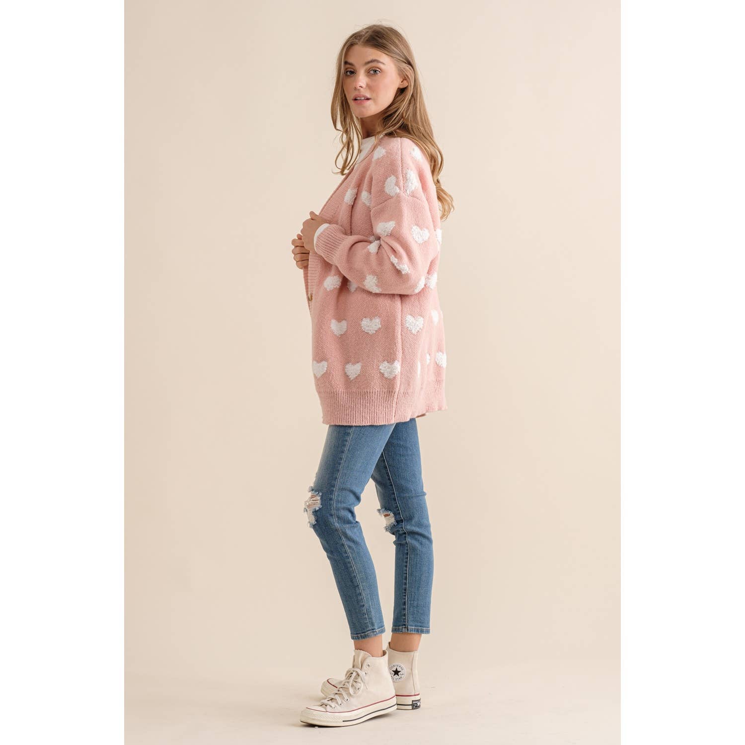 ALL OVER HEART PATTERN  SWEATER CARDIGAN