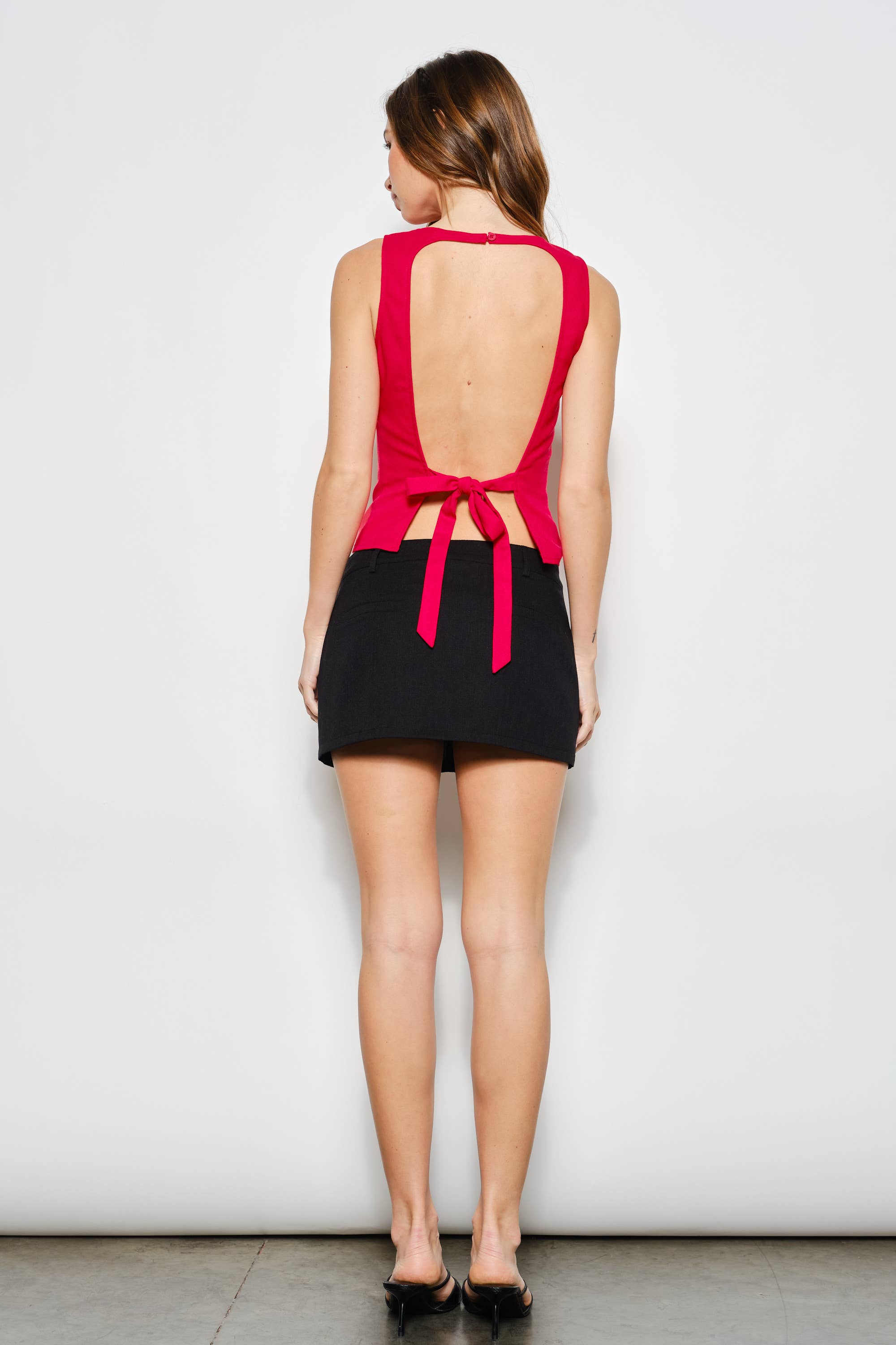 CHASE OPEN BACK TOP