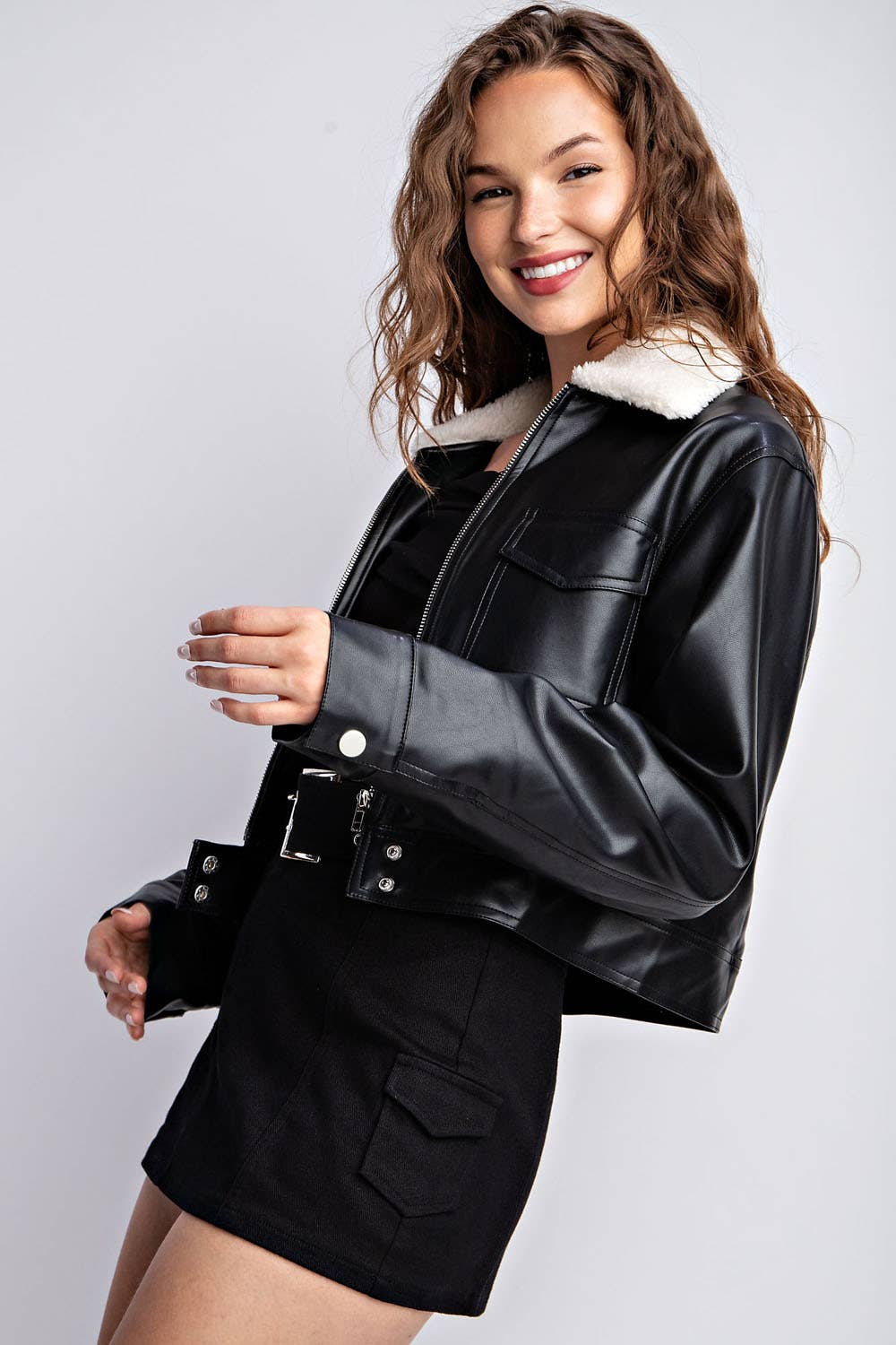 Novie CROP LEATHER JACKET