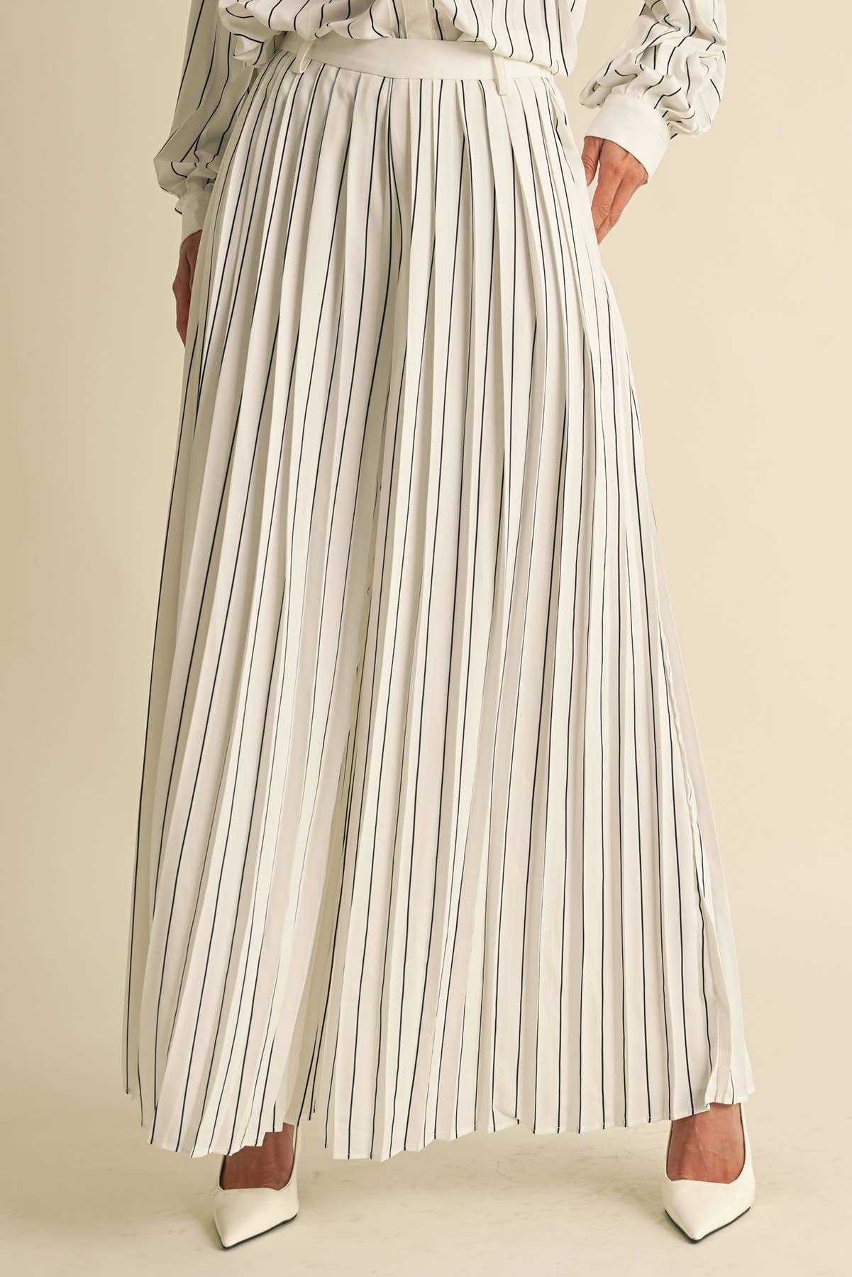 Imara Pleated stripe Pants