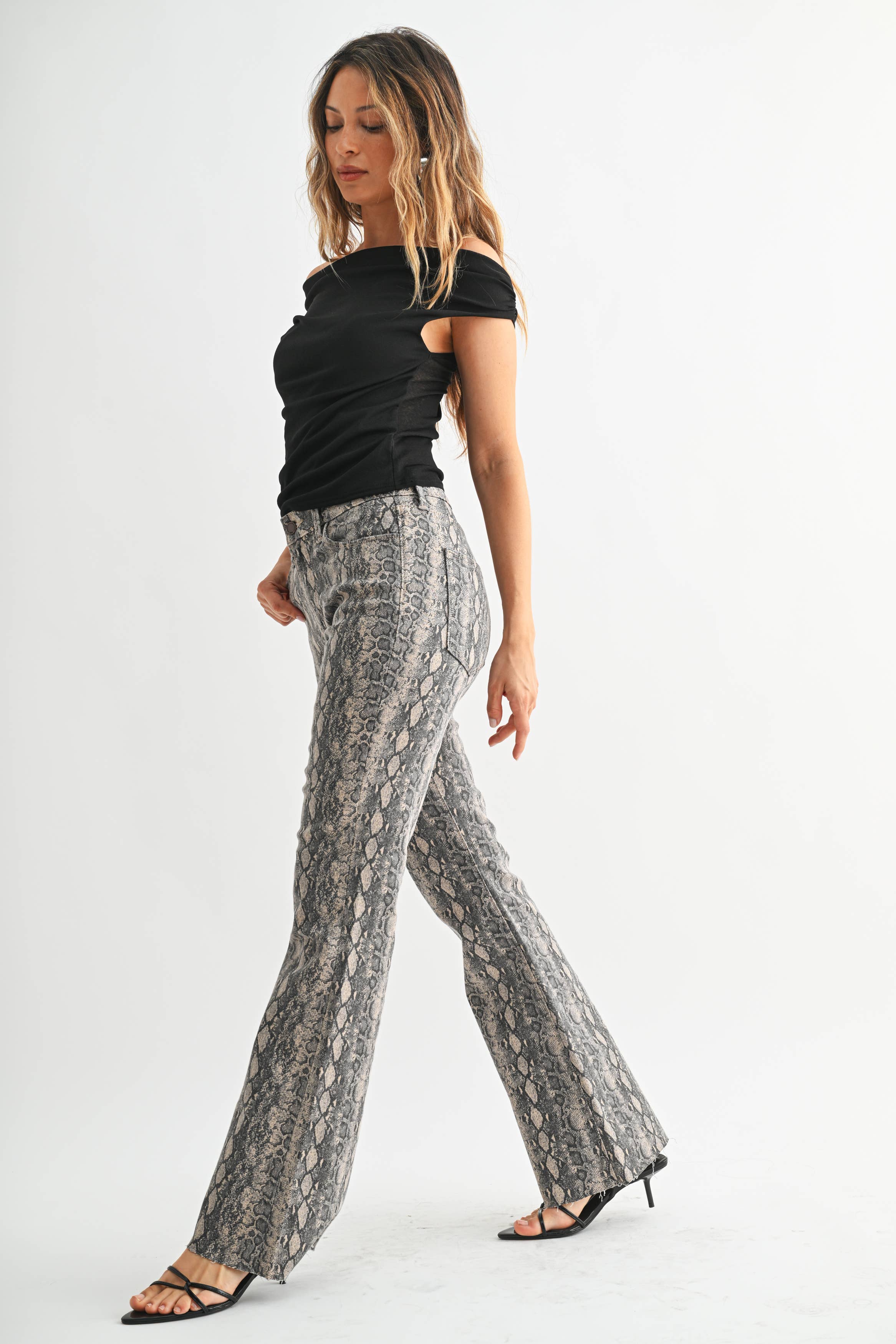 Bennet SNAKE Print Flare Jeans