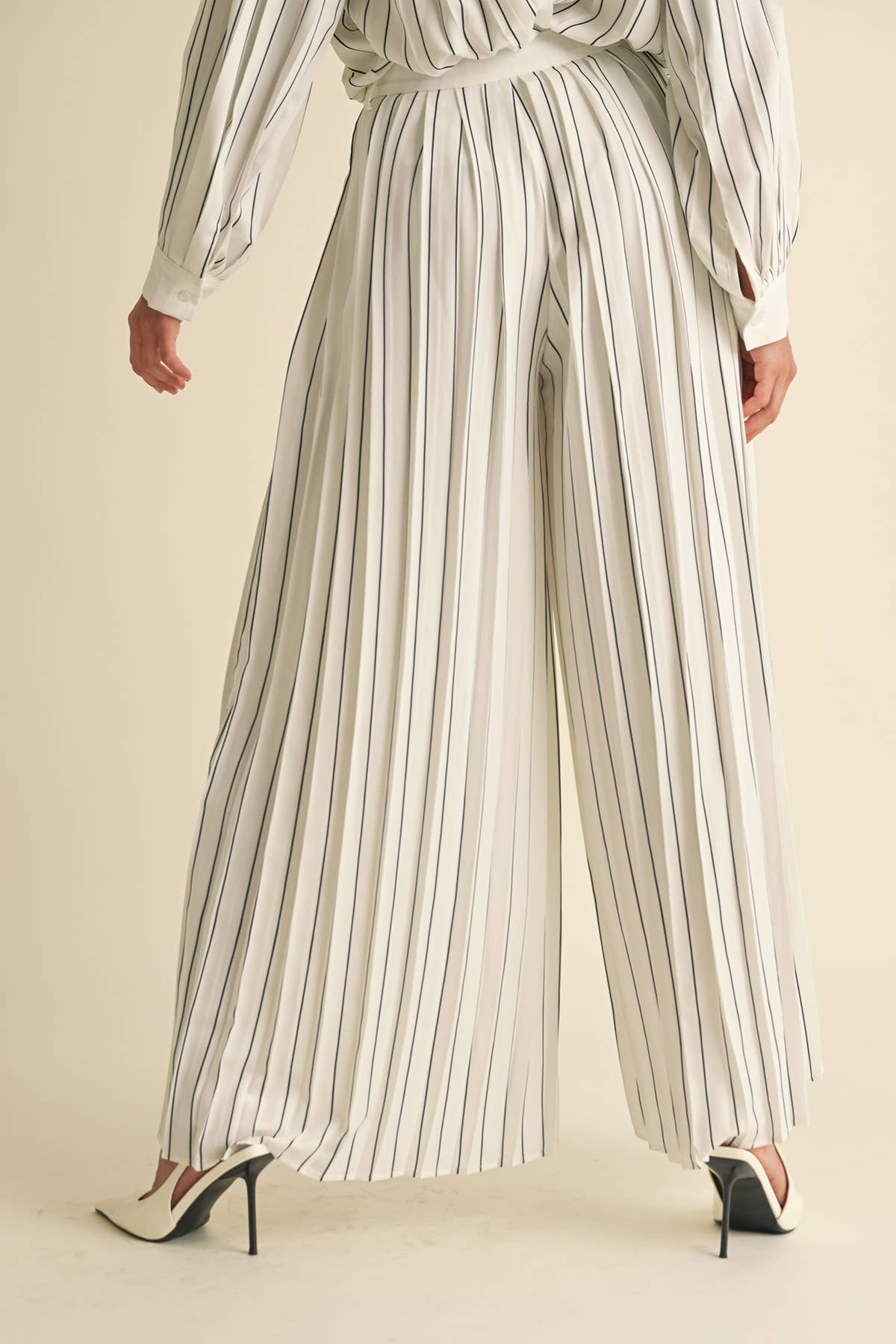 Imara Pleated stripe Pants