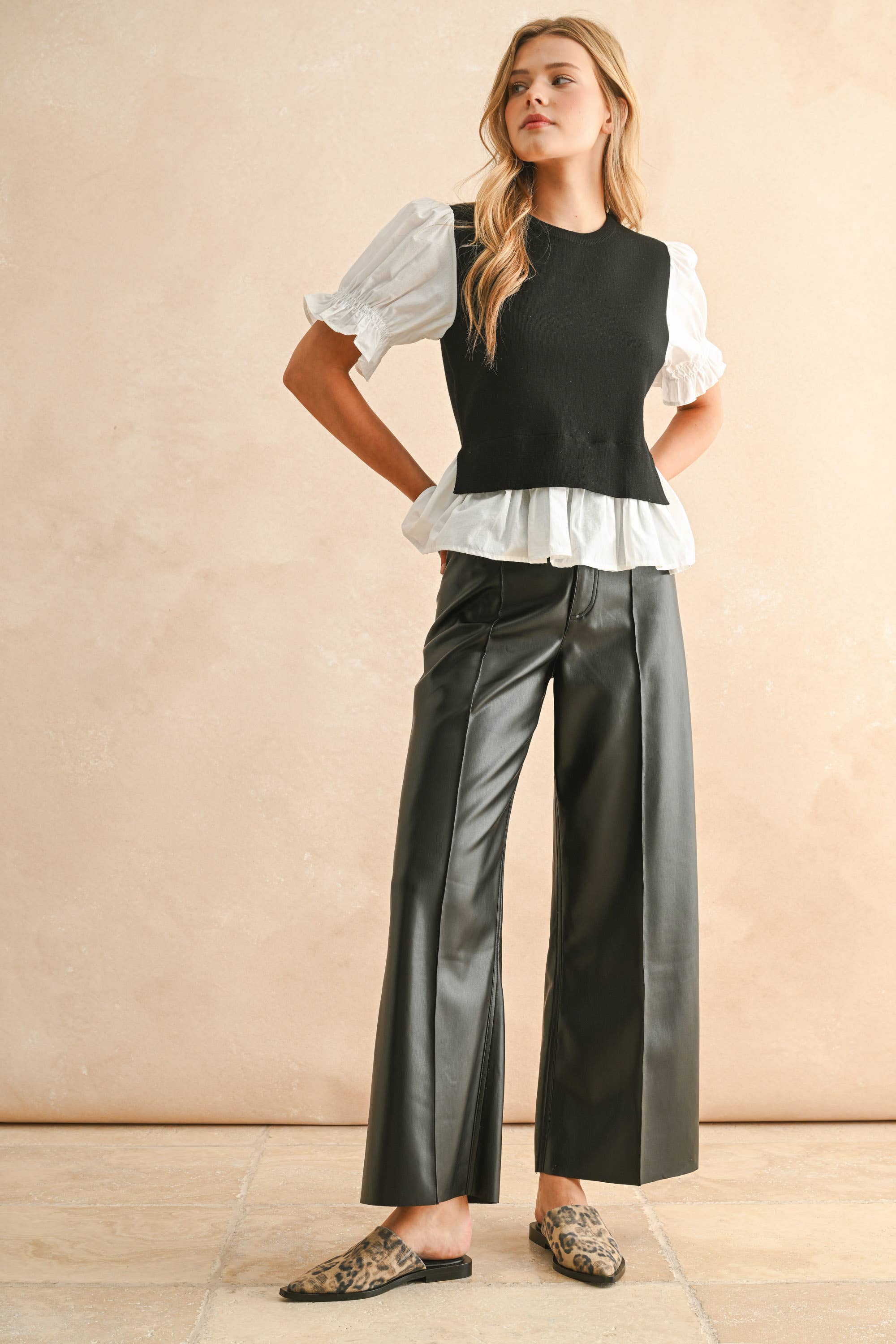 Alva PINTUCK DETAIL FRONT PLEATER WIDE STRAIGHT PANTS