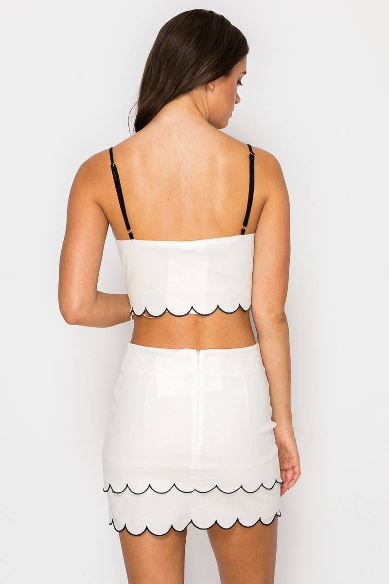 SCALLOP EDGE LINEN TOP