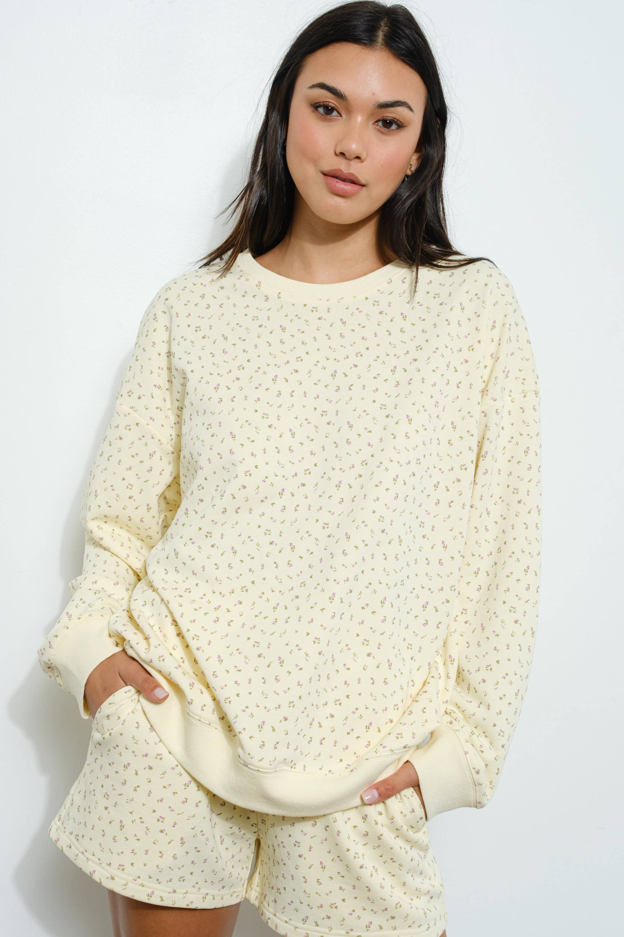 DITSY FLORAL SWEATSHIRT