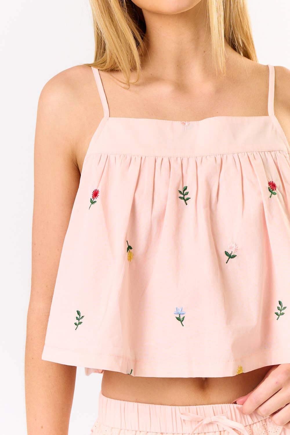 FLORAL EMBROIDERY CAMI TOP